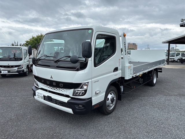 三菱キャンターＵＣ28　農業機械輸送に最適車両!